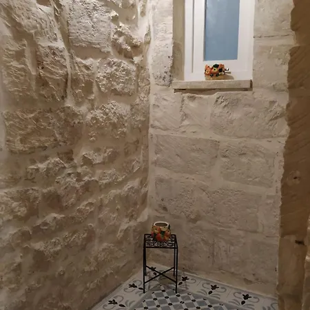 Vakantiehuis 4 Bedroom House With Swimming Pool