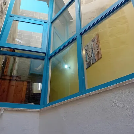 4 Bedroom House With Swimming Pool * Siggiewi